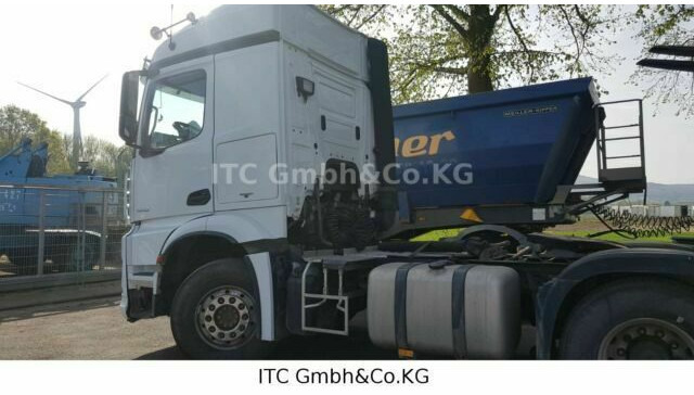 Mercedes-Benz 1840 Actros G.Haus-Hochdach German Truck Vollau - Sattelzugmaschine: das Bild 2 Mercedes-Benz 1840 Actros G.Haus-Hochdach German Truck Vollau - Sattelzugmaschine: das Bild 2