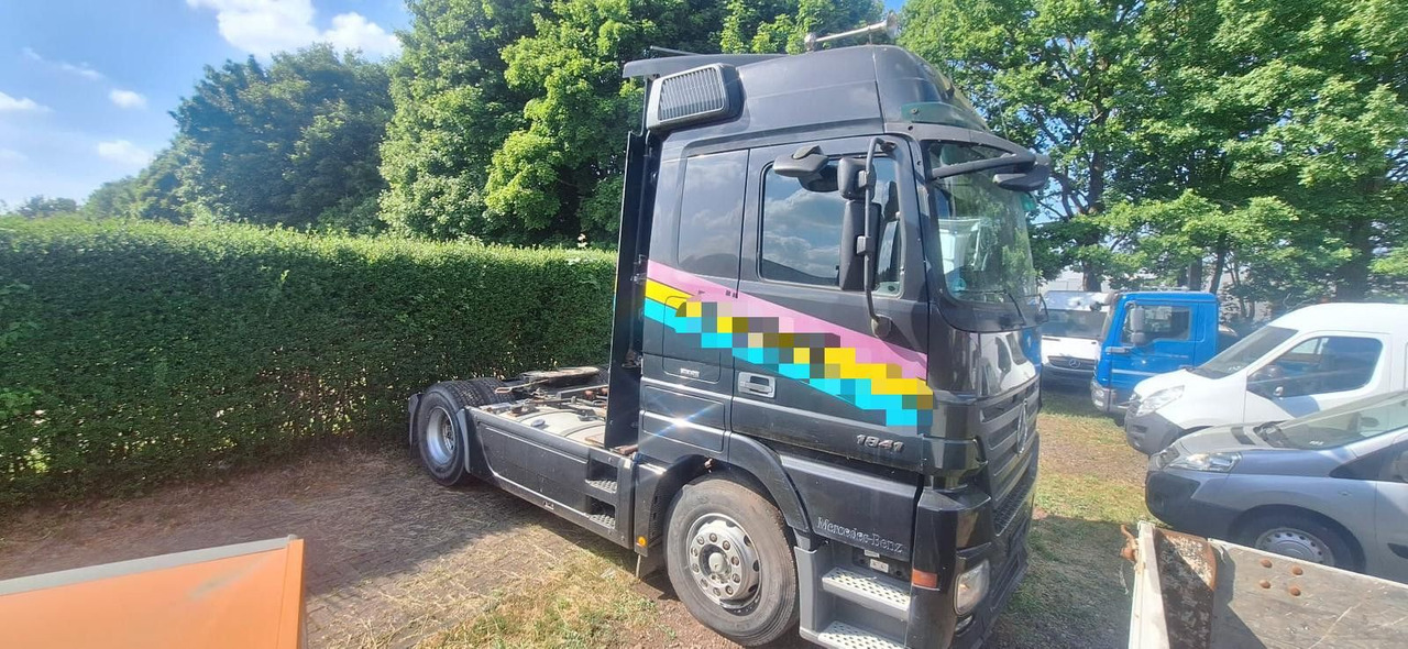 Mercedes-Benz 1841 Megaspace German Truck Euro:5 Vollausst - Sattelzugmaschine: das Bild 4 Mercedes-Benz 1841 Megaspace German Truck Euro:5 Vollausst - Sattelzugmaschine: das Bild 4