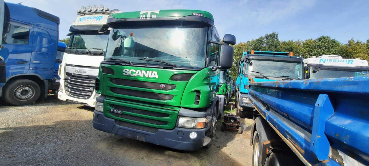 Scania P360 SZM - Sattelzugmaschine: das Bild 1 Scania P360 SZM - Sattelzugmaschine: das Bild 1