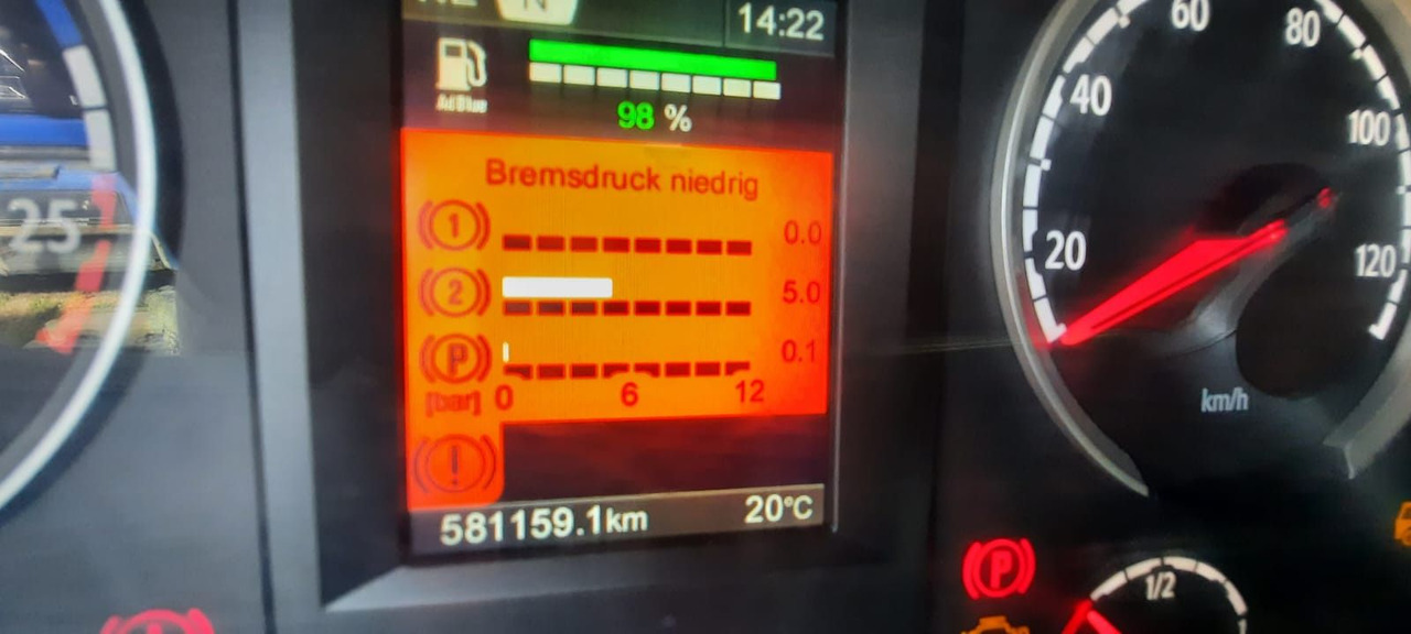 Scania P360 SZM - Sattelzugmaschine: das Bild 3 Scania P360 SZM - Sattelzugmaschine: das Bild 3