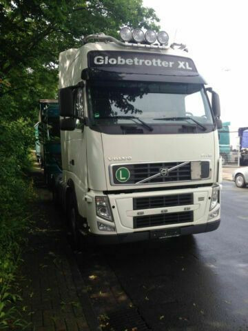 Volvo FH 440 G.Haus-Hochdach Euro:4 German Truck - Sattelzugmaschine: das Bild 3 Volvo FH 440 G.Haus-Hochdach Euro:4 German Truck - Sattelzugmaschine: das Bild 3