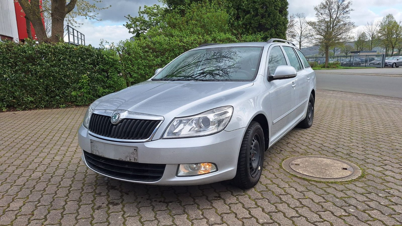 Skoda Octavia - PKW: das Bild 1 Skoda Octavia - PKW: das Bild 1