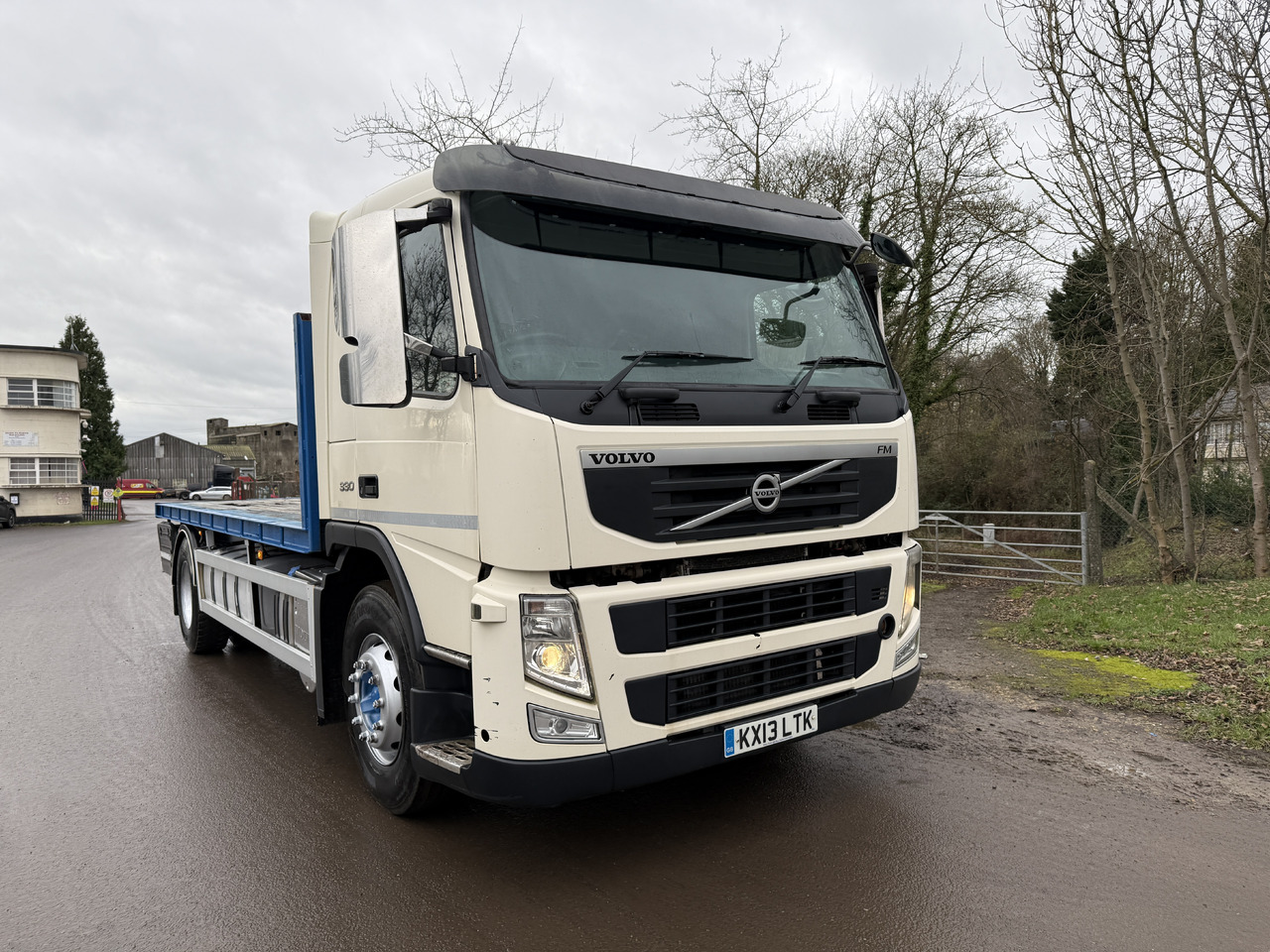 2013 Volvo FM 330 Flatbed - Pritsche LKW: das Bild 3 2013 Volvo FM 330 Flatbed - Pritsche LKW: das Bild 3