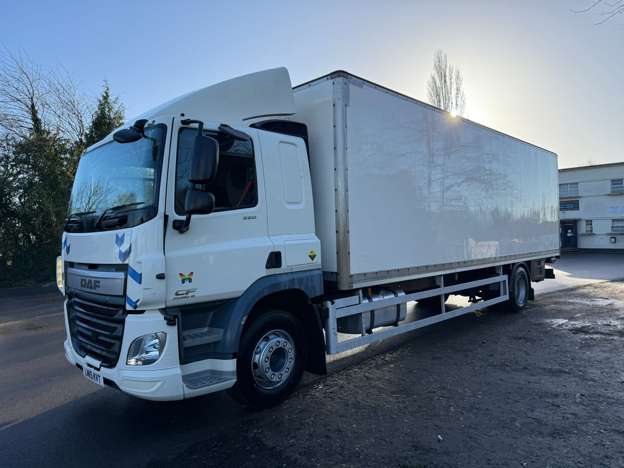2015 DAF CF 220 Rigid Truck - Koffer LKW: das Bild 2 2015 DAF CF 220 Rigid Truck - Koffer LKW: das Bild 2