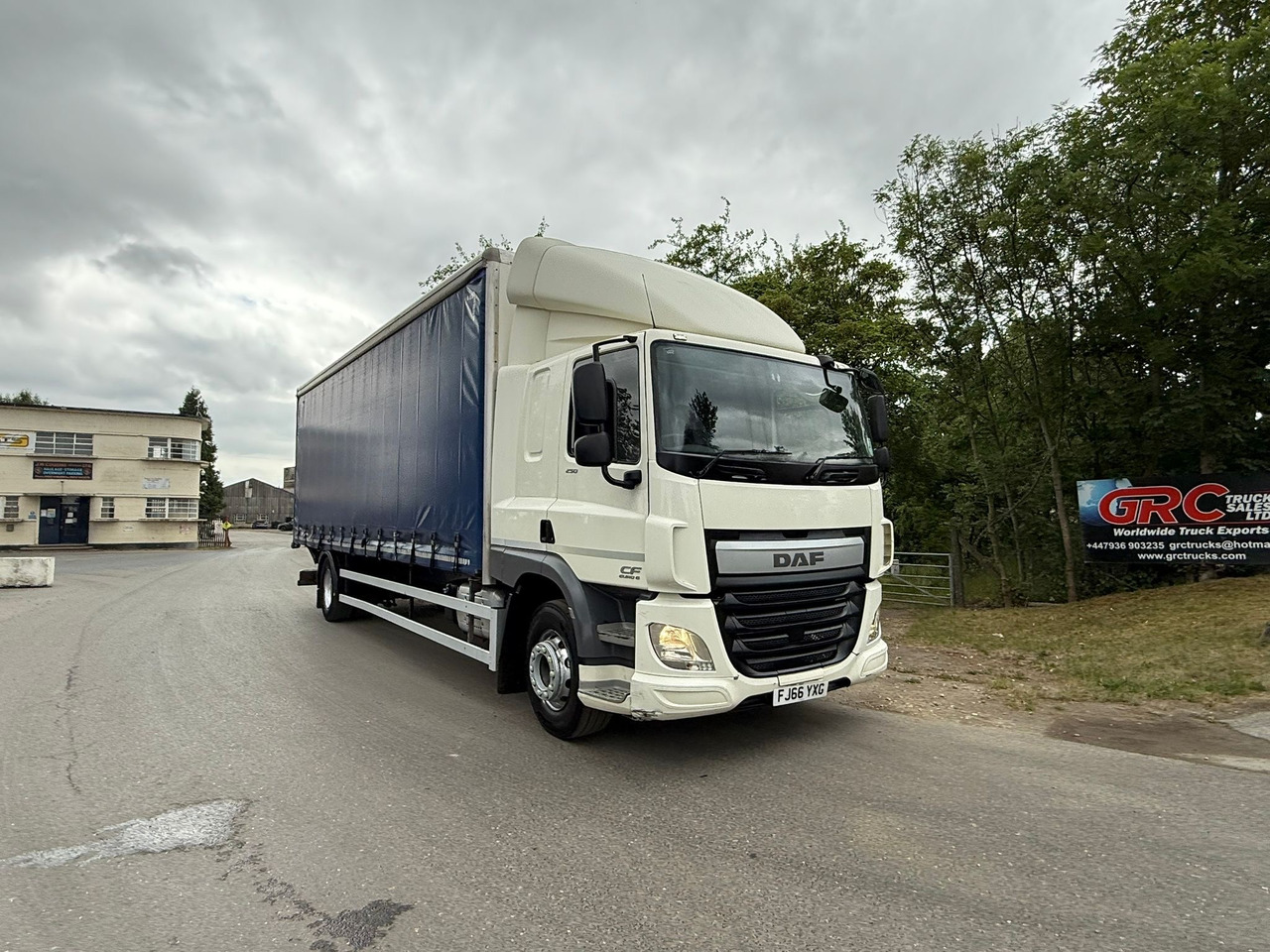 2016 DAF CF 250 Curtainside Truck - Plane LKW: das Bild 4 2016 DAF CF 250 Curtainside Truck - Plane LKW: das Bild 4