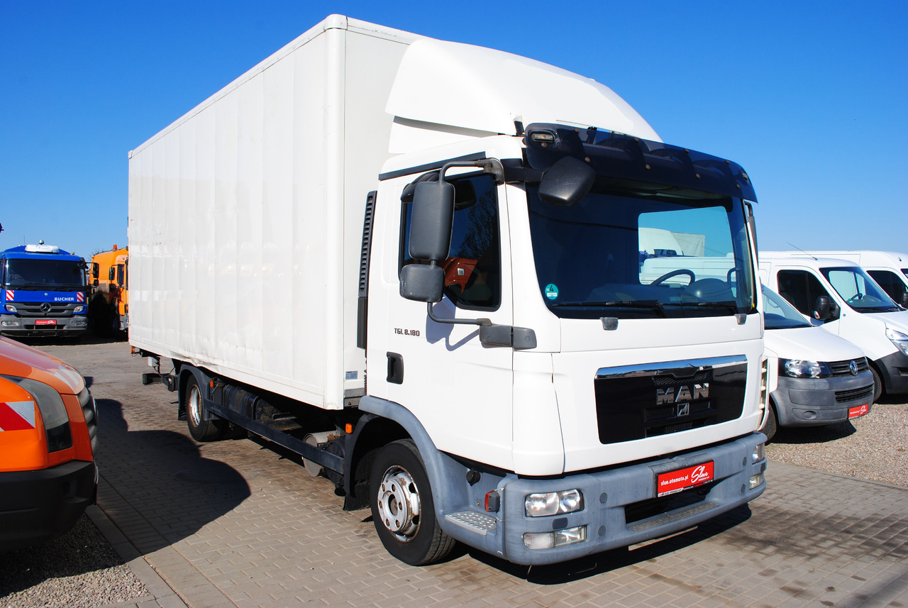MAN TGL 8.180 - Koffer LKW: das Bild 1 MAN TGL 8.180 - Koffer LKW: das Bild 1