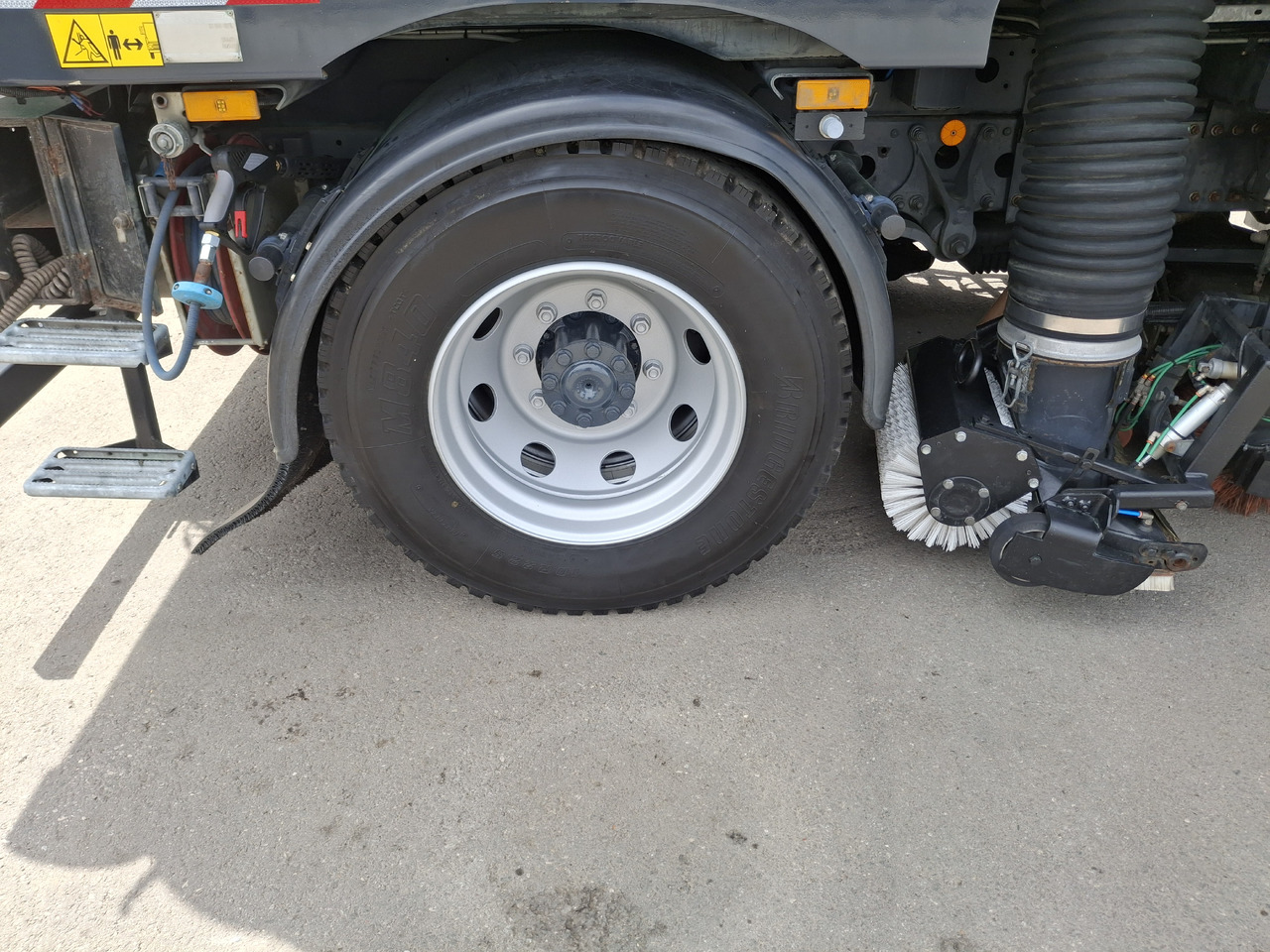 Kehrmaschine MERCEDES-BENZ Atego 1523 Zamiatarka Kehrmaschine Schmidt SK600 Karcher 2 Motoren Euro 6 PM10 Rura Do Liści: das Bild 21