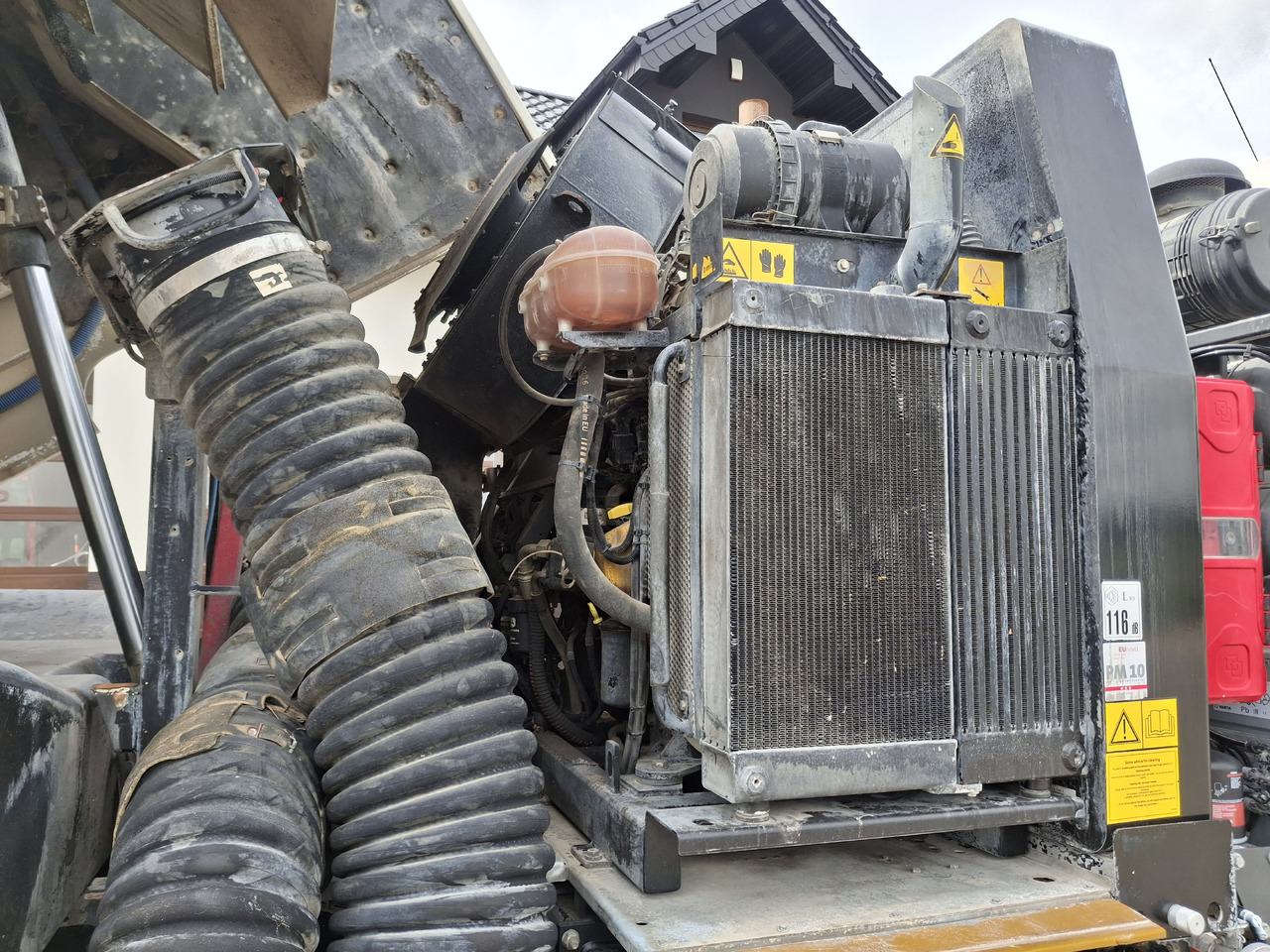 Kehrmaschine RENAULT D16 Zamiatarka Kehrmaschine FAUN Euro 6 PM10 Szczotki L/R Karcher Rura Do Liści 2 Motoren: das Bild 17