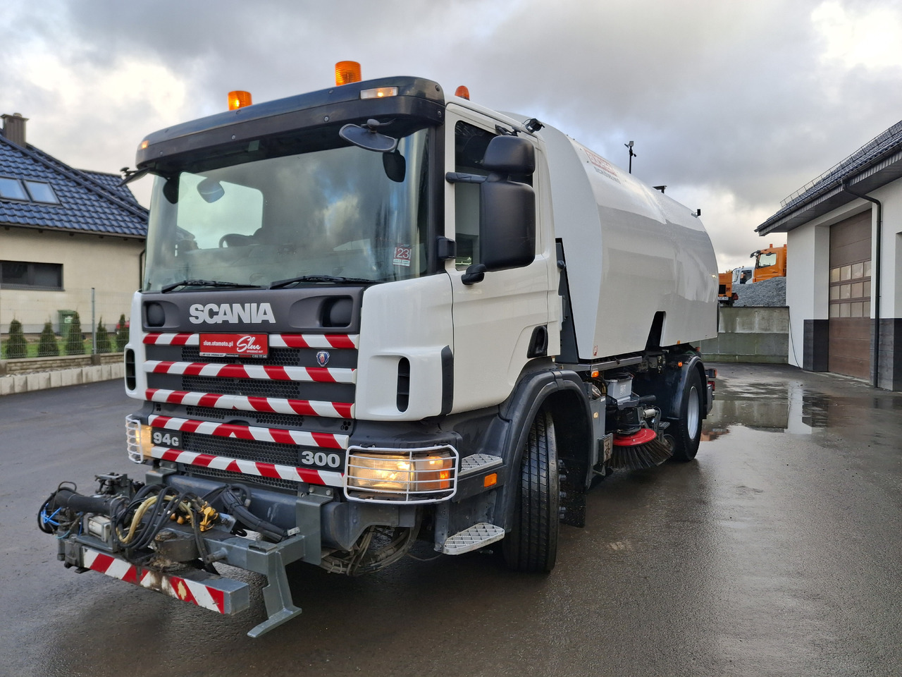 SCANIA 94G Zamiatarka Kehrmaschine BUCHER L/R Frontbürste 2 Motoren Odchwaszczarka Przednia Szczotka - Kehrmaschine: das Bild 2 SCANIA 94G Zamiatarka Kehrmaschine BUCHER L/R Frontbürste 2 Motoren Odchwaszczarka Przednia Szczotka - Kehrmaschine: das Bild 2