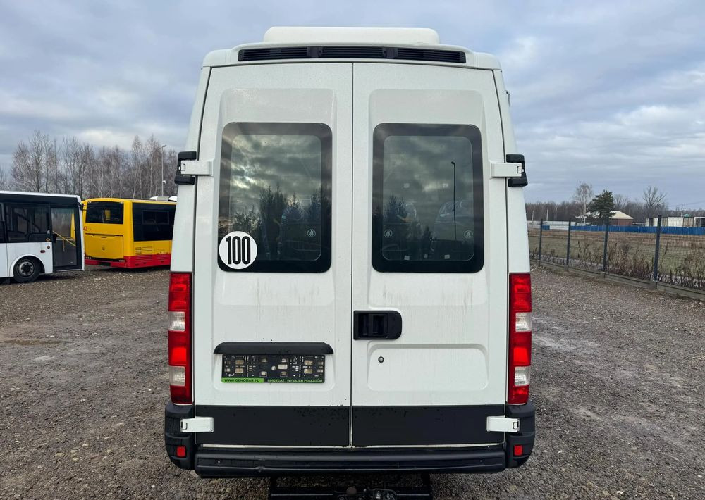Iveco Daily - Kleinbus, Personentransporter: das Bild 5 Iveco Daily - Kleinbus, Personentransporter: das Bild 5
