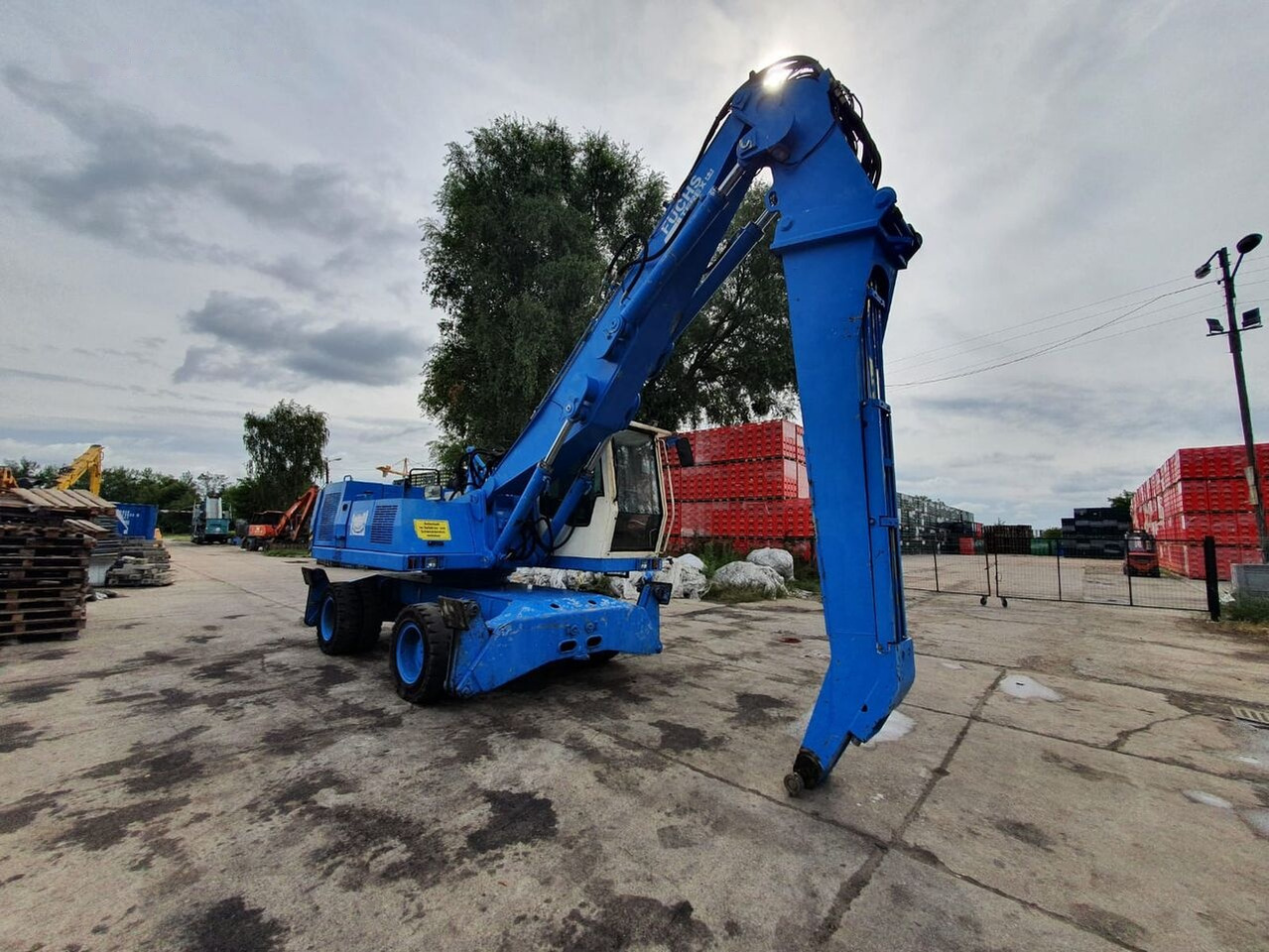 Fuchs MHL 340C FQC Generator - Umschlagbagger: das Bild 5 Fuchs MHL 340C FQC Generator - Umschlagbagger: das Bild 5