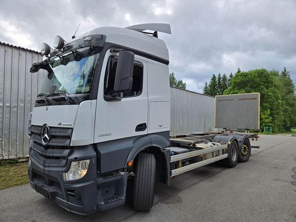 Mercedes-Benz ACTROS 2553 6X2 LAGAB - Containerwagen/ Wechselfahrgestell LKW: das Bild 1 Mercedes-Benz ACTROS 2553 6X2 LAGAB - Containerwagen/ Wechselfahrgestell LKW: das Bild 1