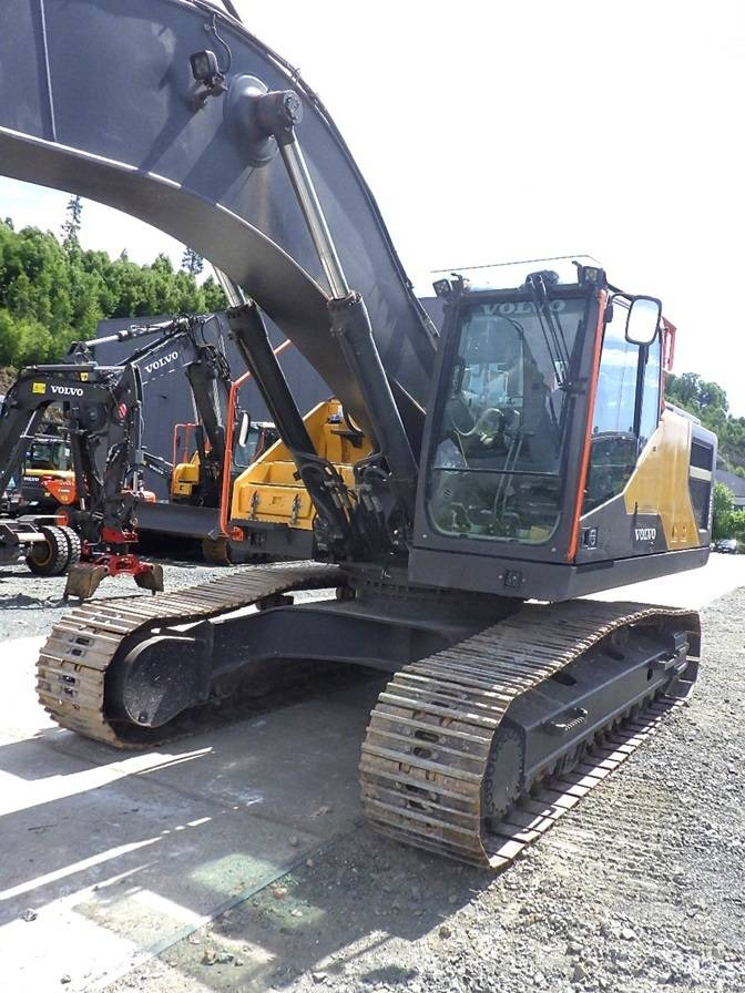 Volvo EC 300 E - Kettenbagger: das Bild 2 Volvo EC 300 E - Kettenbagger: das Bild 2