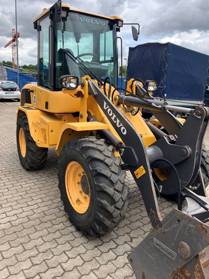 Volvo L 30 G - Radlader: das Bild 3 Volvo L 30 G - Radlader: das Bild 3
