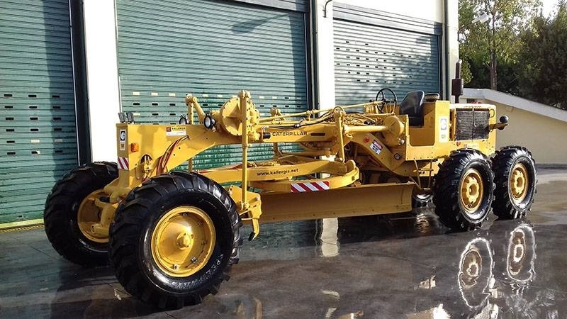 CAT 12 F - Grader: das Bild 2 CAT 12 F - Grader: das Bild 2
