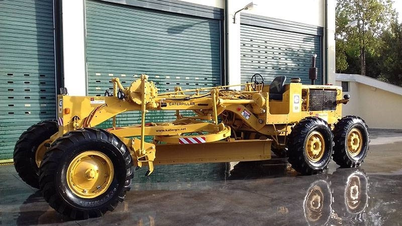 CAT 12 F - Grader: das Bild 1 CAT 12 F - Grader: das Bild 1