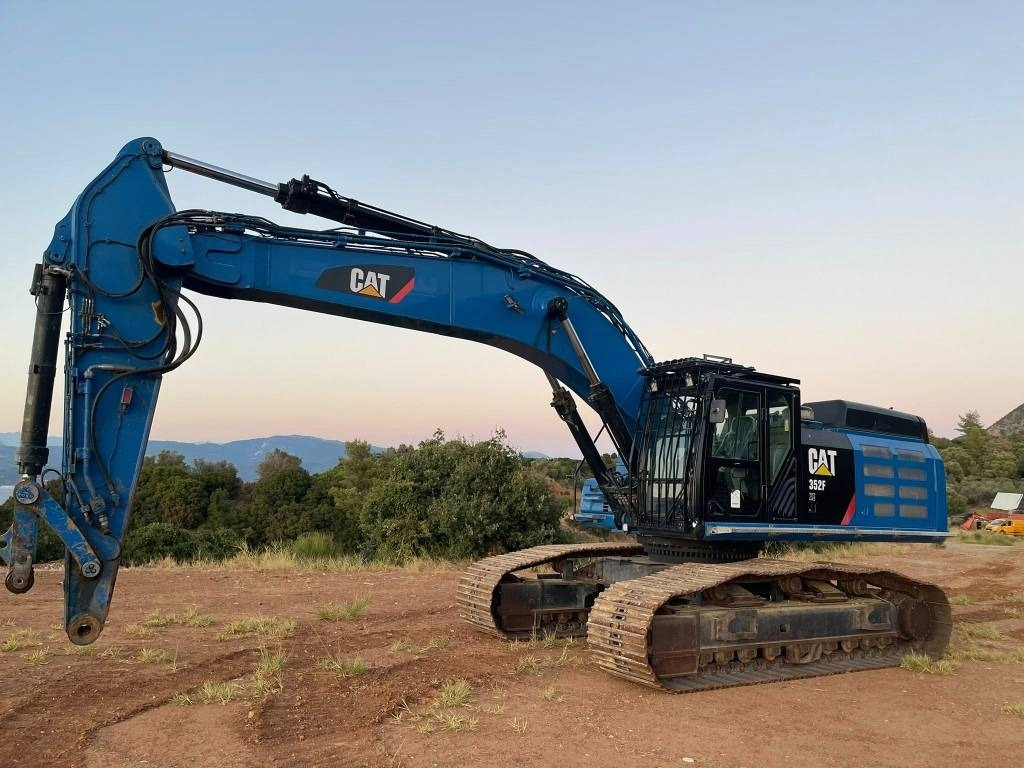Kettenbagger CAT 352 F XE: das Bild 8