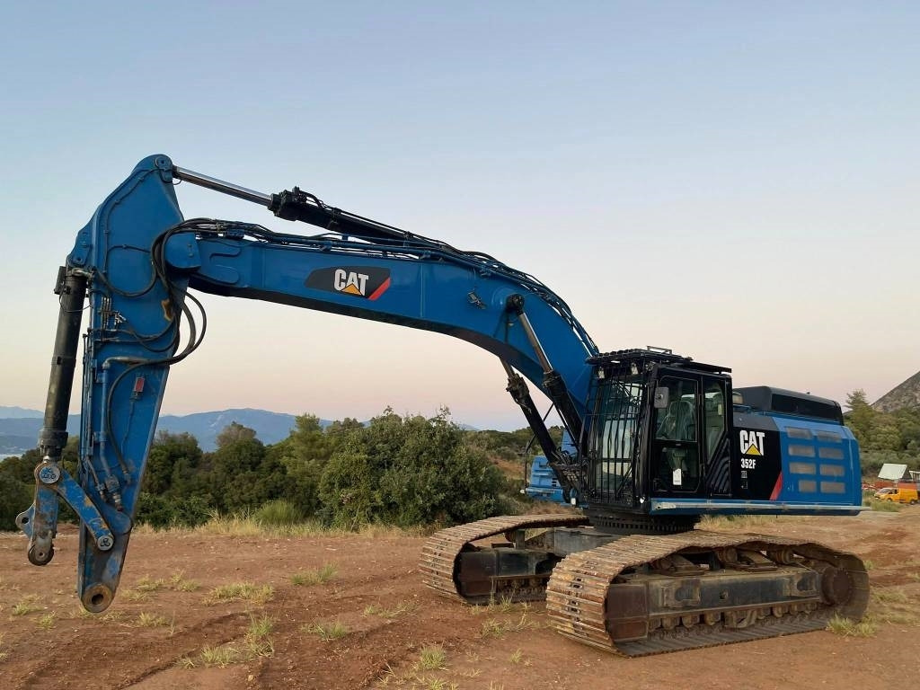 Kettenbagger CAT 352 F XE: das Bild 9