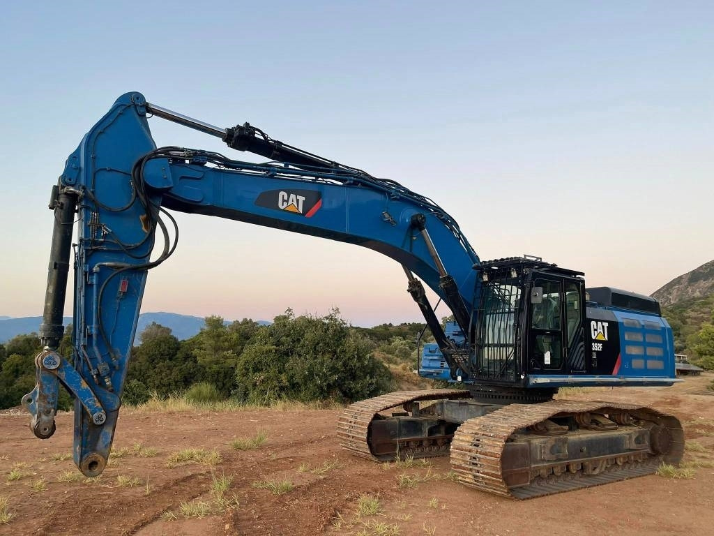 Kettenbagger CAT 352 F XE: das Bild 12