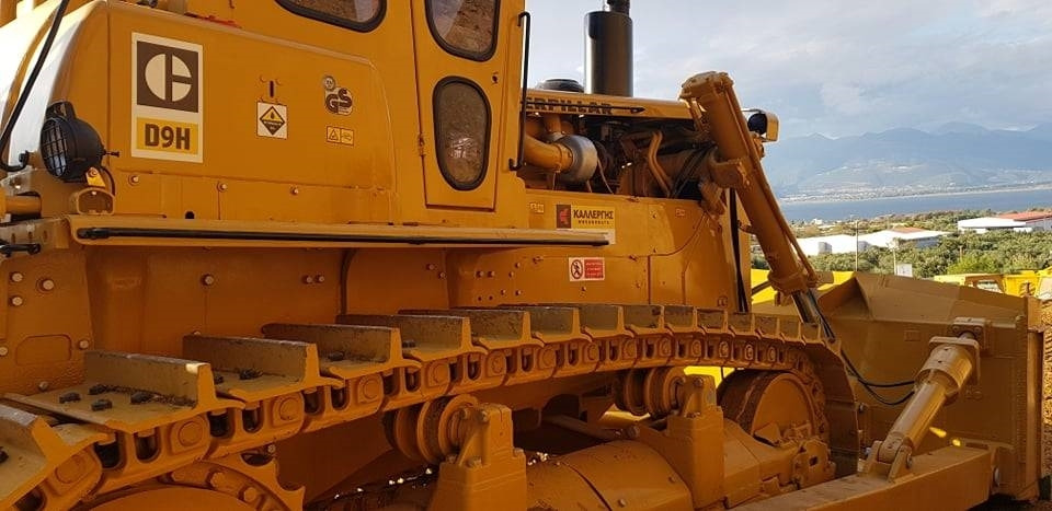 Bulldozer CAT D9G: das Bild 20 Bulldozer CAT D9G: das Bild 20