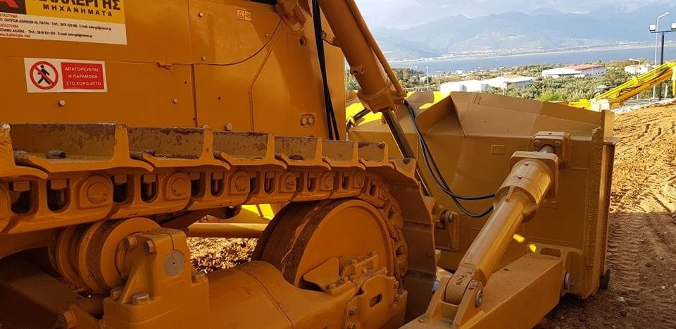 Bulldozer CAT D9G: das Bild 22 Bulldozer CAT D9G: das Bild 22