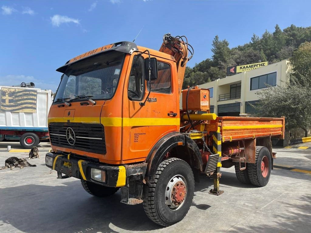 Mercedes-Benz 1626K - Autokran: das Bild 2 Mercedes-Benz 1626K - Autokran: das Bild 2