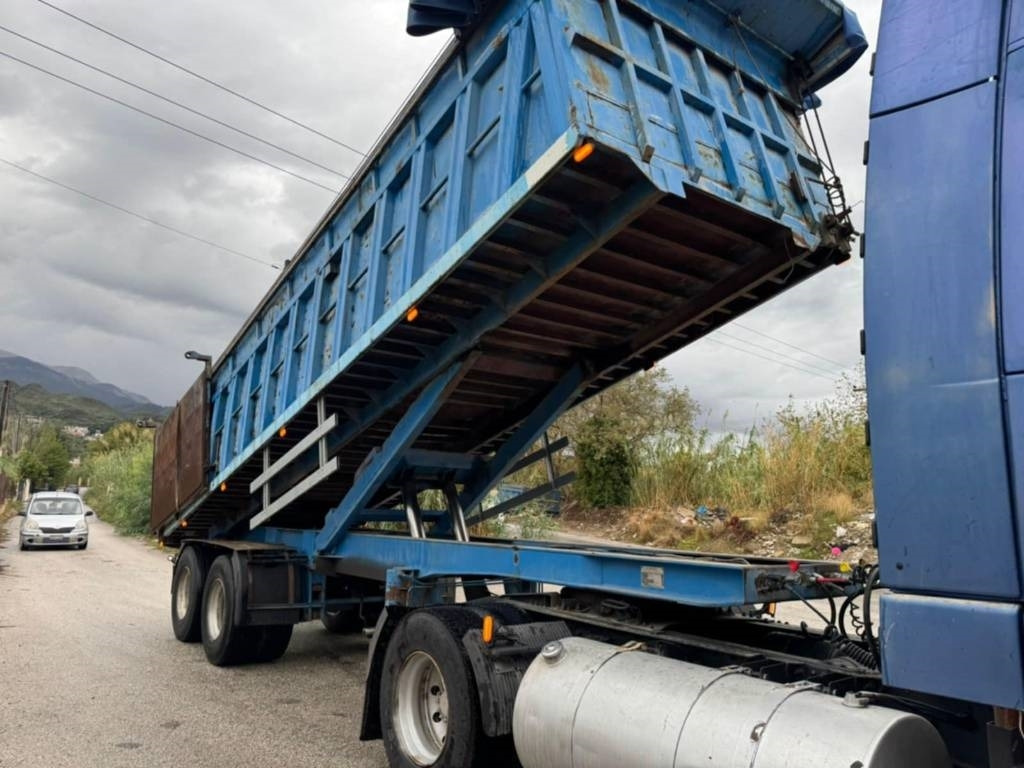 Volvo FH 12 420 - Kipper: das Bild 4 Volvo FH 12 420 - Kipper: das Bild 4