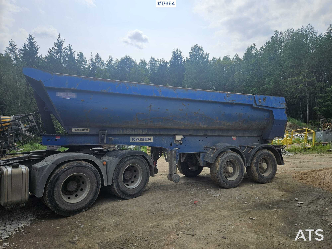 2010 ROBUSTE - KAISER S3302 - Kipper Auflieger: das Bild 1 2010 ROBUSTE - KAISER S3302 - Kipper Auflieger: das Bild 1