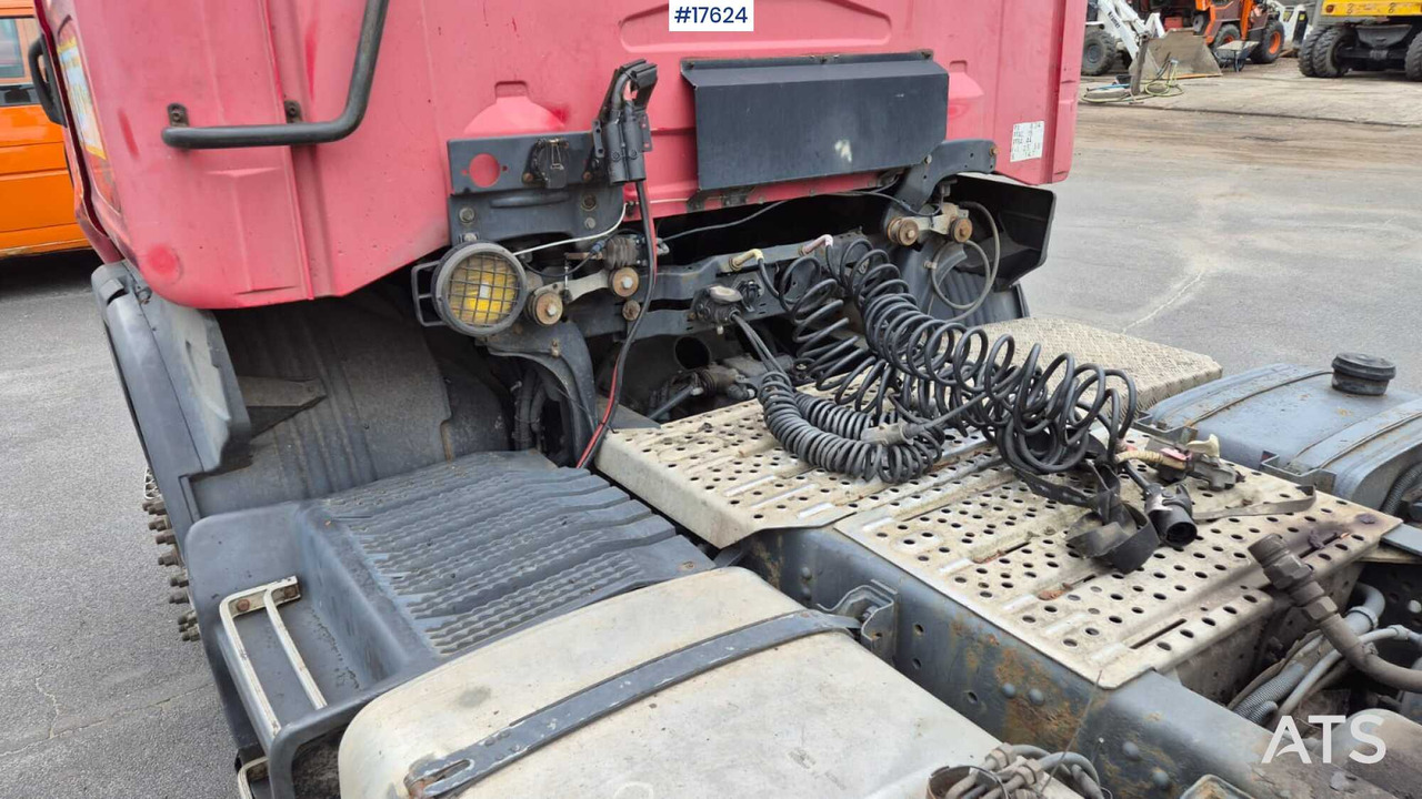 Sattelzugmaschine 2000 Scania 114L 380: das Bild 17