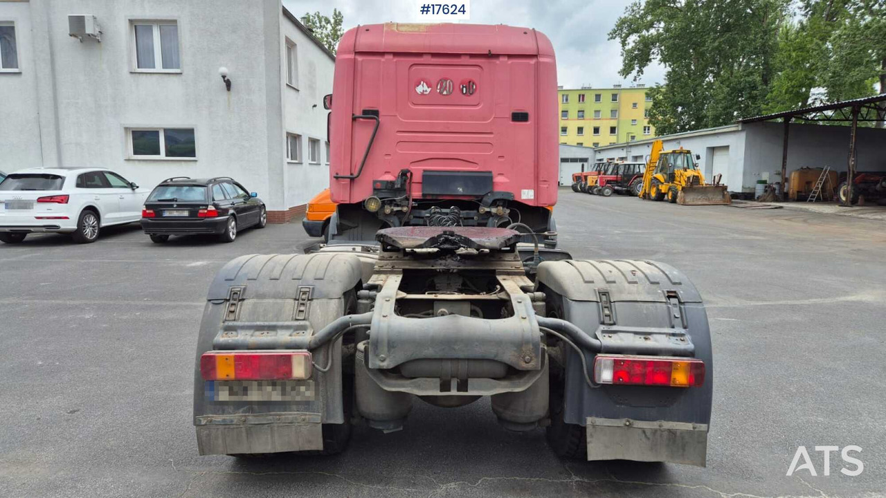 Sattelzugmaschine 2000 Scania 114L 380: das Bild 6