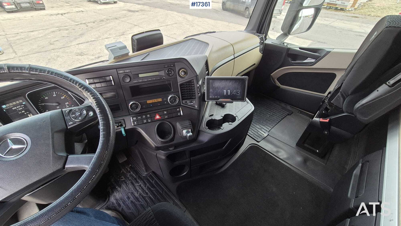 Sattelzugmaschine MERCEDES-BENZ ACTROS 1845 BLUETEC 6 (2016) truck tractor: das Bild 11