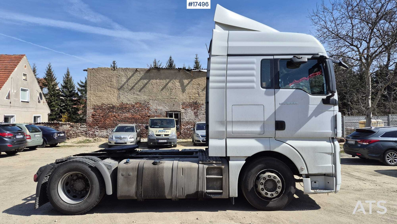 Truck tractor MAN 18.440 (2012) - Sattelzugmaschine: das Bild 4 Truck tractor MAN 18.440 (2012) - Sattelzugmaschine: das Bild 4