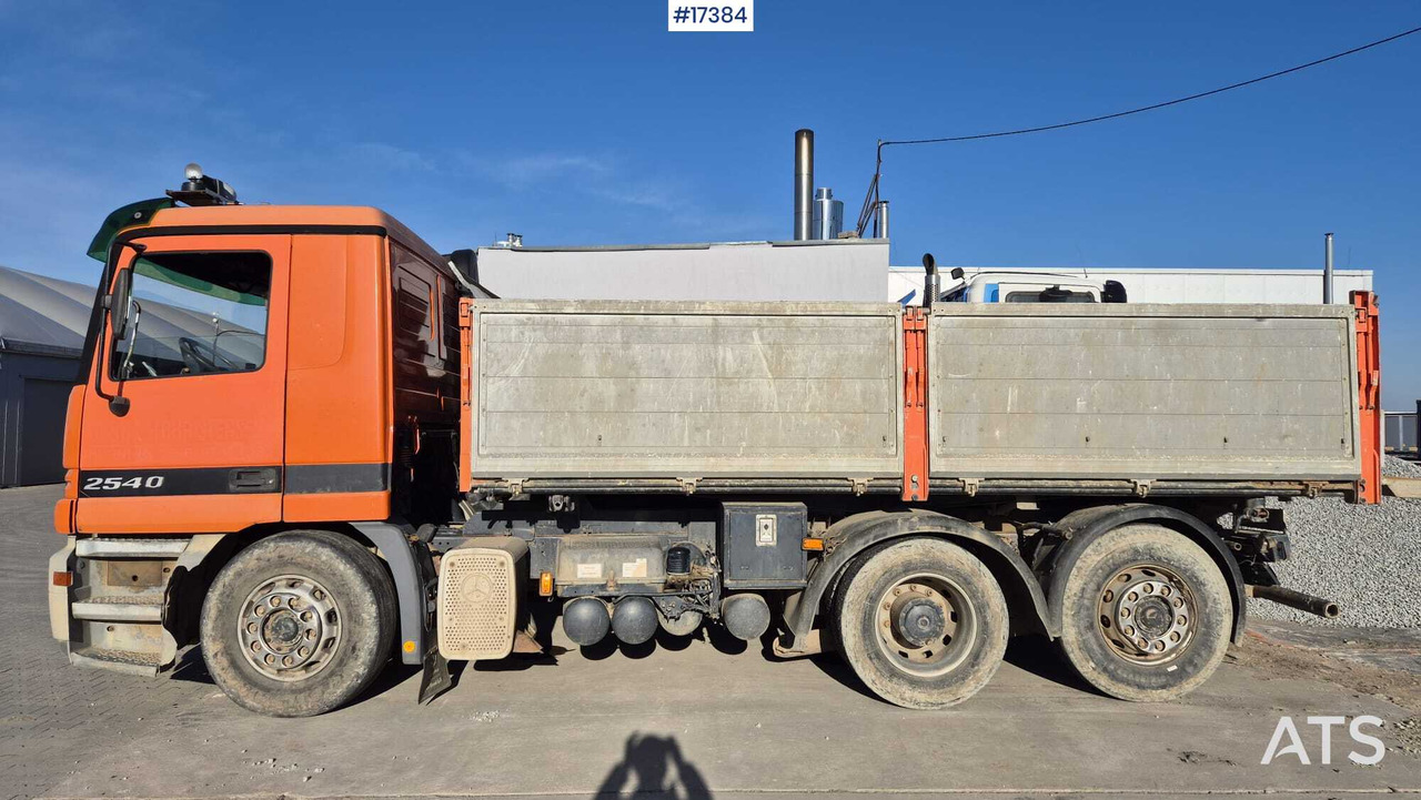Three-axle tipper MERCEDES-BENZ ACTROS 2540 (1997) - Kipper: das Bild 4 Three-axle tipper MERCEDES-BENZ ACTROS 2540 (1997) - Kipper: das Bild 4