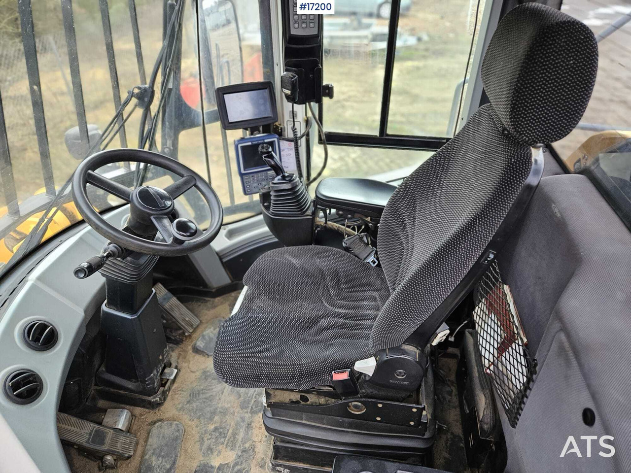 Radlader Wheel loader LIEBHERR L566 xPower (2017): das Bild 14