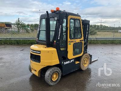 DOOSAN D20S-3 2000 kg - Gabelstapler: das Bild 3 DOOSAN D20S-3 2000 kg - Gabelstapler: das Bild 3