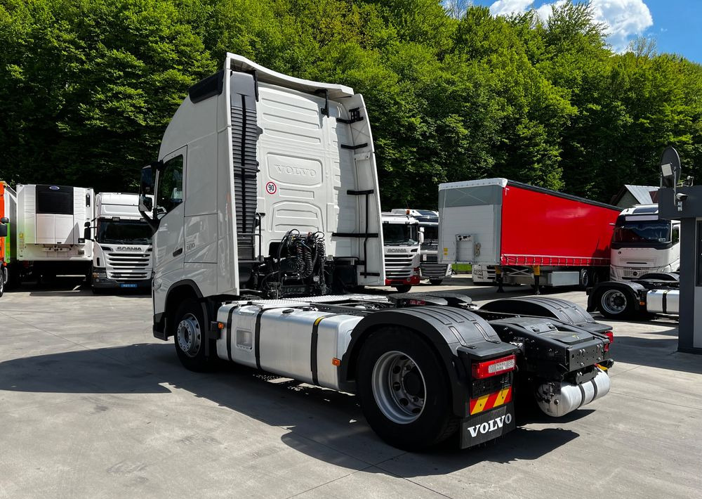 Volvo FH 500 // Zamiana na starszy // Silnik Euro 6 nie Isave // Parkclima // XL // Radary // Duże zbiorniki // Gwarancja // - Sattelzugmaschine: das Bild 5 Volvo FH 500 // Zamiana na starszy // Silnik Euro 6 nie Isave // Parkclima // XL // Radary // Duże zbiorniki // Gwarancja // - Sattelzugmaschine: das Bild 5