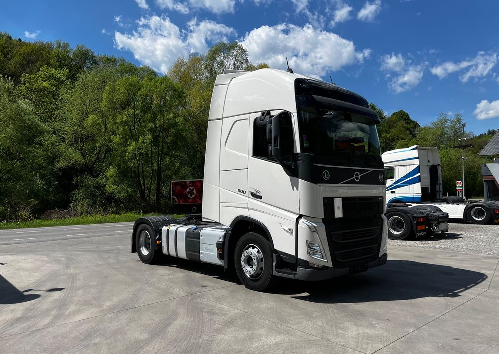 Volvo FH 500 // Zamiana na starszy // Silnik Euro 6 nie Isave // Parkclima // XL // Radary // Duże zbiorniki // Gwarancja // - Sattelzugmaschine: das Bild 4 Volvo FH 500 // Zamiana na starszy // Silnik Euro 6 nie Isave // Parkclima // XL // Radary // Duże zbiorniki // Gwarancja // - Sattelzugmaschine: das Bild 4
