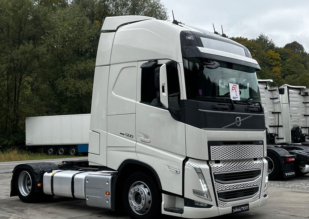 Volvo FH500 // Mega // Zamiana na starszy // 2021 Rok // New Face // Parkclima // Joystick // Serwisowany !!! - Sattelzugmaschine: das Bild 3 Volvo FH500 // Mega // Zamiana na starszy // 2021 Rok // New Face // Parkclima // Joystick // Serwisowany !!! - Sattelzugmaschine: das Bild 3