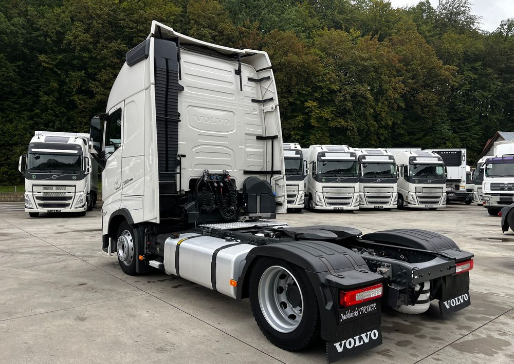 Volvo FH500 // Mega // Zamiana na starszy // 2021 Rok // New Face // Parkclima // Joystick // Serwisowany !!! - Sattelzugmaschine: das Bild 5 Volvo FH500 // Mega // Zamiana na starszy // 2021 Rok // New Face // Parkclima // Joystick // Serwisowany !!! - Sattelzugmaschine: das Bild 5