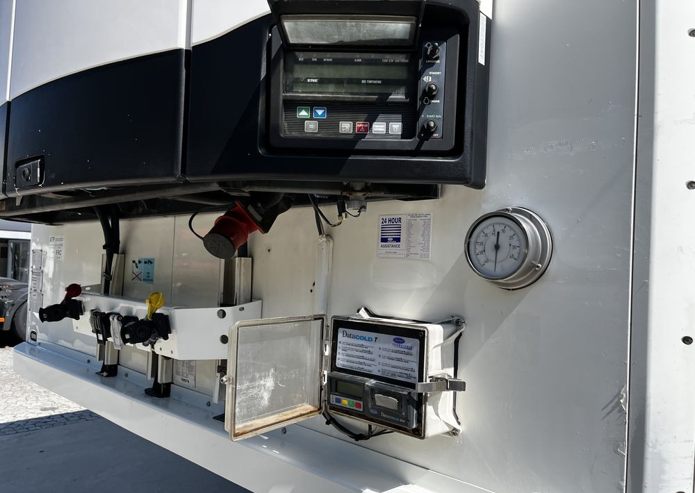 Kühlkoffer Auflieger Schmitz Cargobull Chłodnia // 2010 Rok // 2 osie podnoszone // Doppelstock // Kosz paletowy //: das Bild 11 Kühlkoffer Auflieger Schmitz Cargobull Chłodnia // 2010 Rok // 2 osie podnoszone // Doppelstock // Kosz paletowy //: das Bild 11