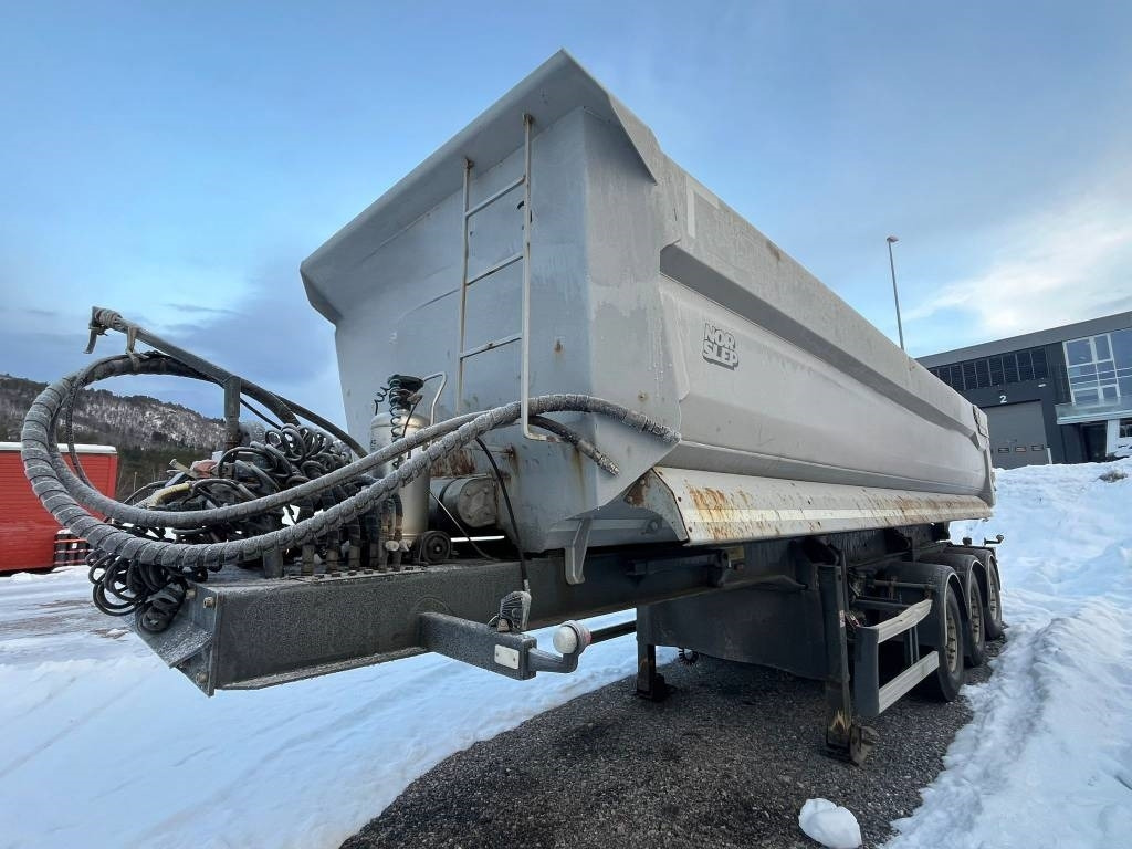 Norslep Se-43Tq 3-axle tipper semi-trailer - Kipper Auflieger: das Bild 5 Norslep Se-43Tq 3-axle tipper semi-trailer - Kipper Auflieger: das Bild 5