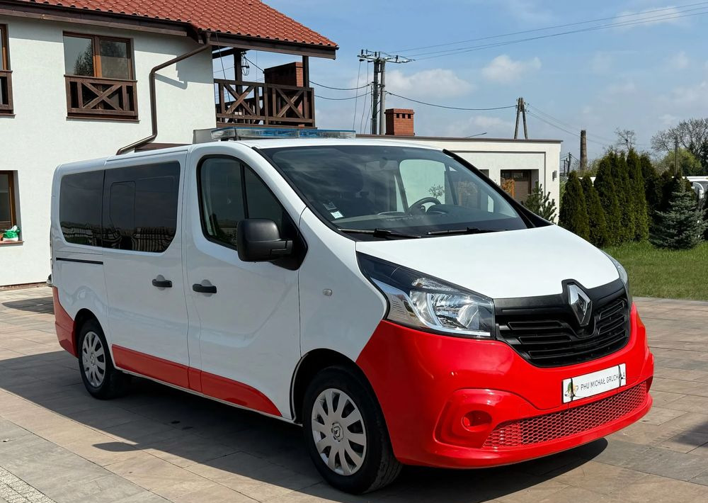 Renault Trafic - Krankenwagen: das Bild 1 Renault Trafic - Krankenwagen: das Bild 1