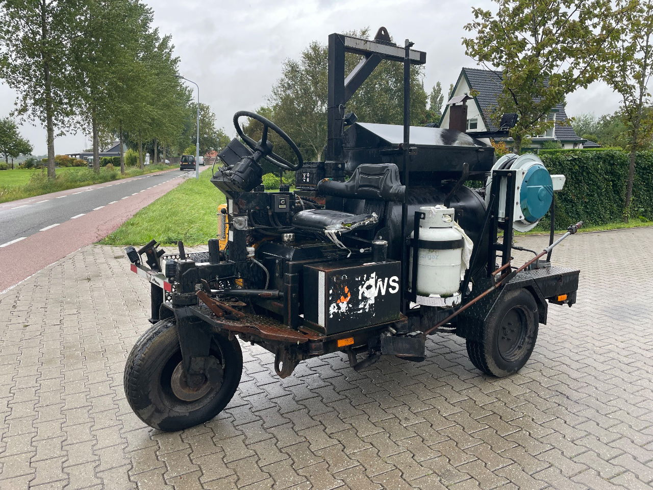 Burtec TSH 500 bitumen sprayer - Asphalttechnik: das Bild 1 Burtec TSH 500 bitumen sprayer - Asphalttechnik: das Bild 1