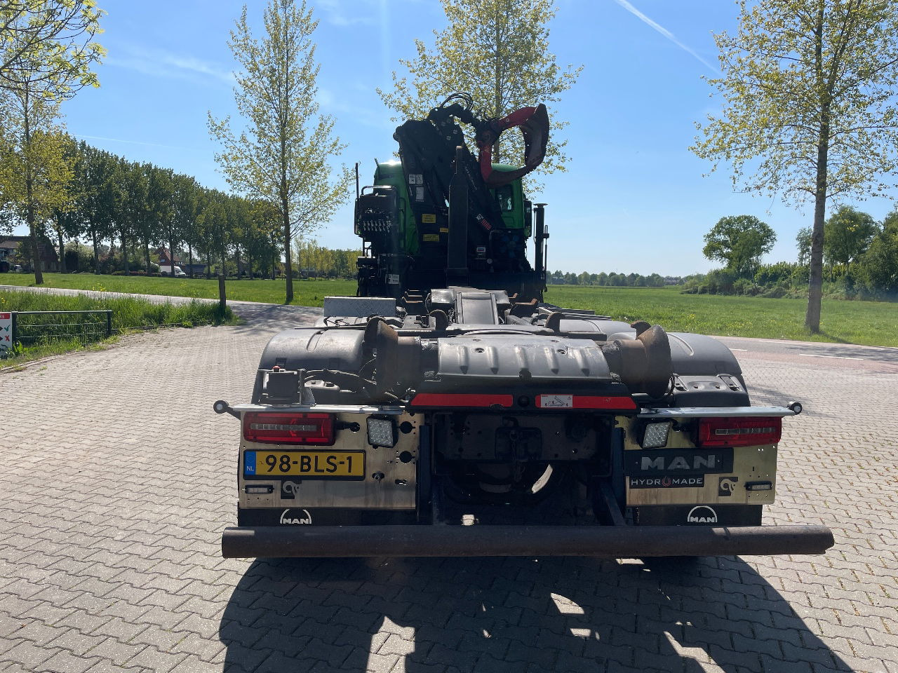 MAN TGS 35.420 met hiab 19tm Z kraan en 26t haakarm, bouwjaar 2018 - Containerwagen/ Wechselfahrgestell LKW, Autokran: das Bild 3 MAN TGS 35.420 met hiab 19tm Z kraan en 26t haakarm, bouwjaar 2018 - Containerwagen/ Wechselfahrgestell LKW, Autokran: das Bild 3