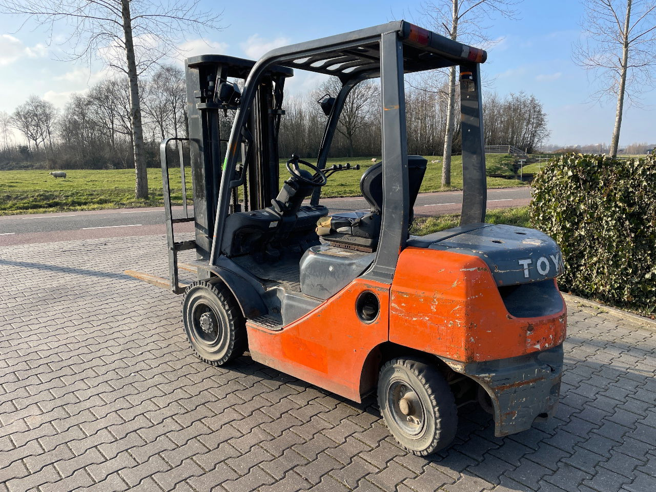 Toyota 02 8FDF25 2.5 ton triplo diesel heftruck - Gabelstapler: das Bild 3 Toyota 02 8FDF25 2.5 ton triplo diesel heftruck - Gabelstapler: das Bild 3