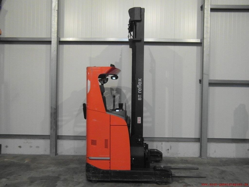 BT RRE140E - Schubmaststapler: das Bild 1 BT RRE140E - Schubmaststapler: das Bild 1