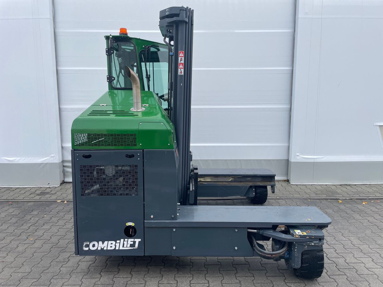 Combilift C4000 - Vierwegstapler: das Bild 2 Combilift C4000 - Vierwegstapler: das Bild 2