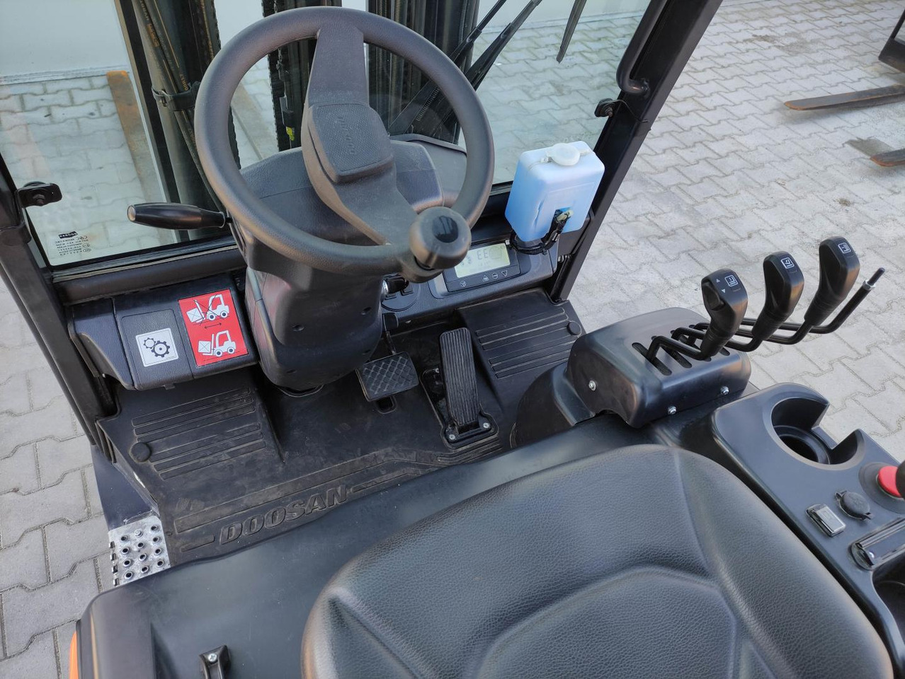 Doosan B20X-7 (Plus) - Elektrostapler: das Bild 5 Doosan B20X-7 (Plus) - Elektrostapler: das Bild 5