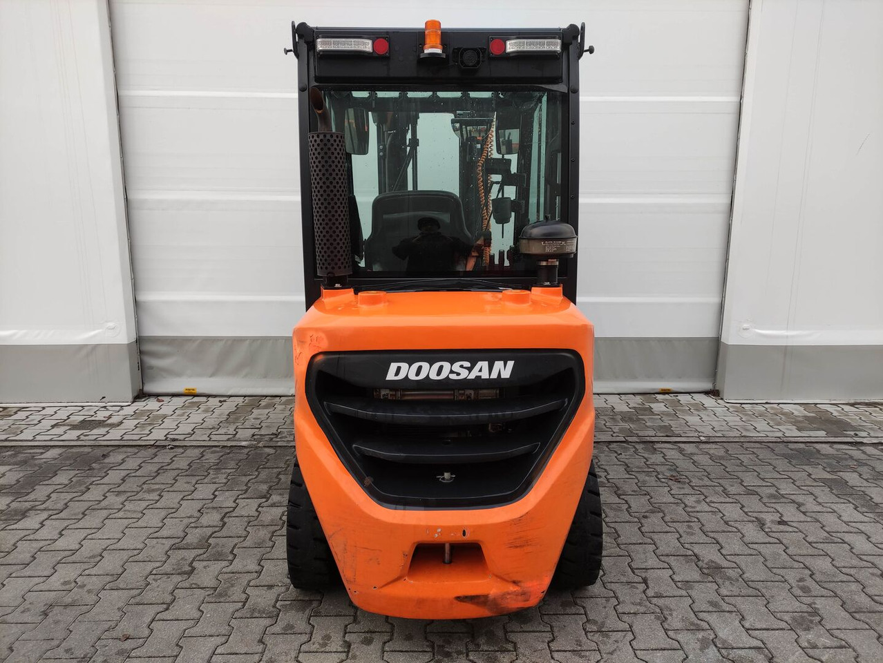 Doosan D35C-9 - Dieselstapler: das Bild 4 Doosan D35C-9 - Dieselstapler: das Bild 4