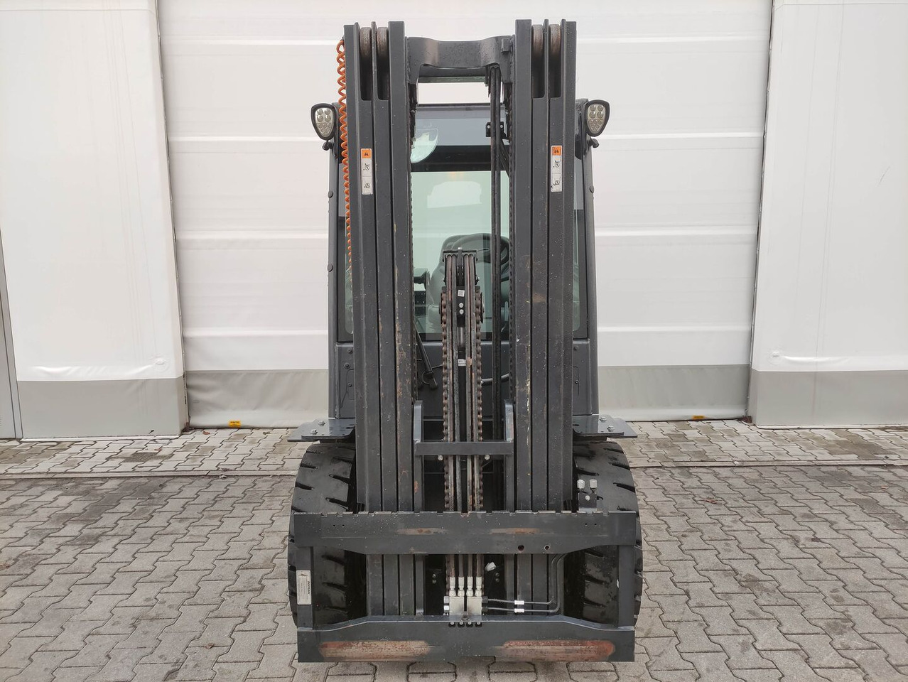 Doosan D35C-9 - Dieselstapler: das Bild 3 Doosan D35C-9 - Dieselstapler: das Bild 3
